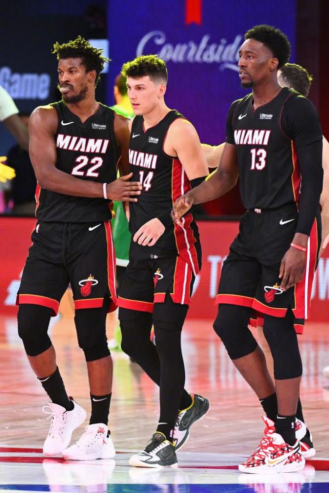 不仅仅反映 不仅仅反映